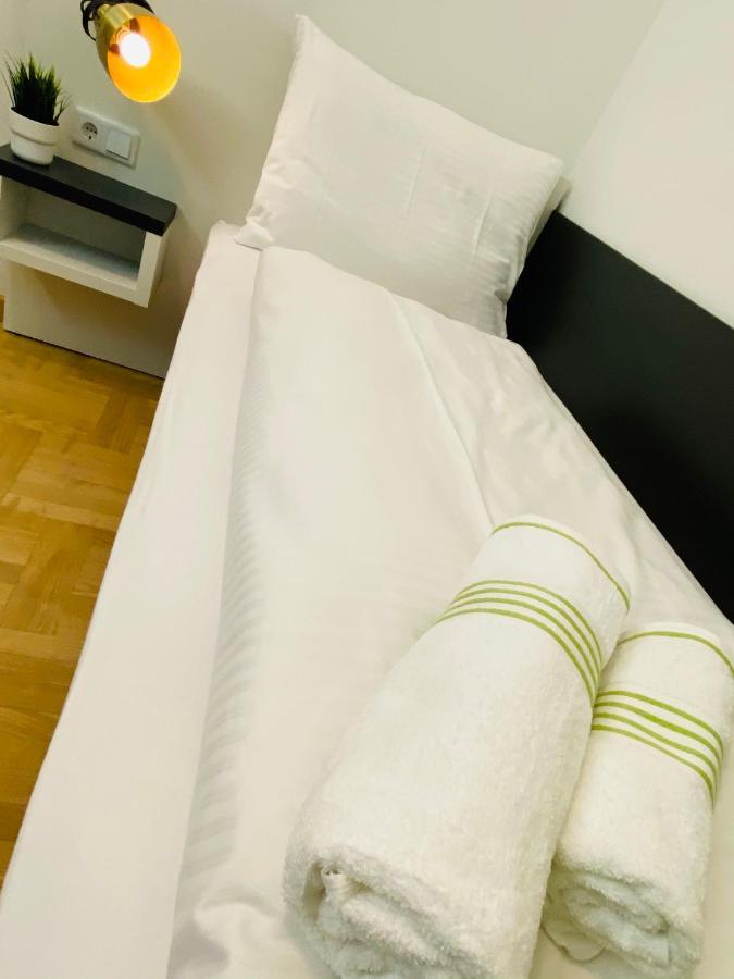 Bestprice Hotel Aachen Hauptbahnhof Экстерьер фото